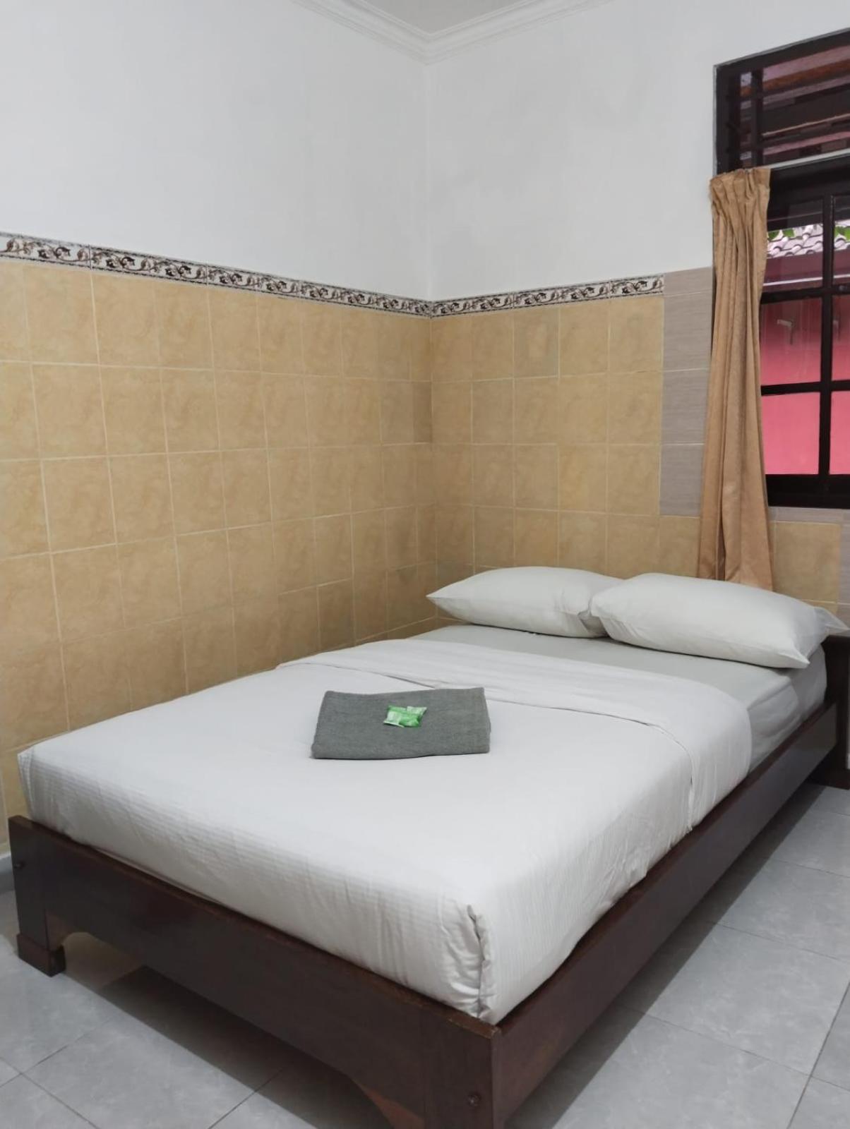 Hotel Lestari Gilimanuk Exterior foto
